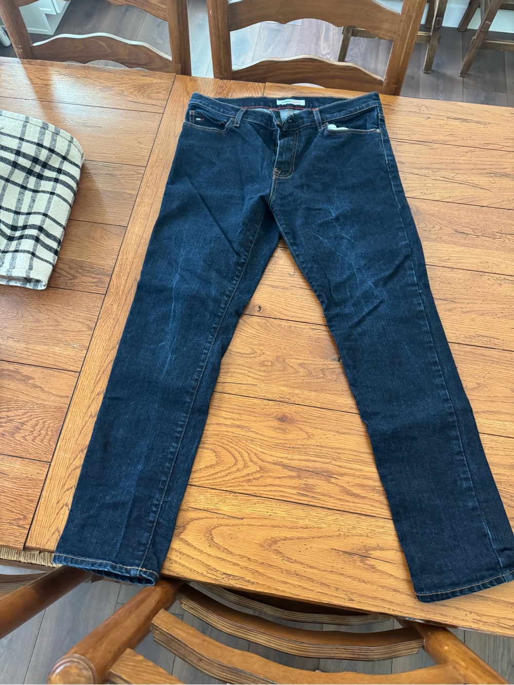 Tommy Hilfiger Dark Blue Men’s Jeans 33/30